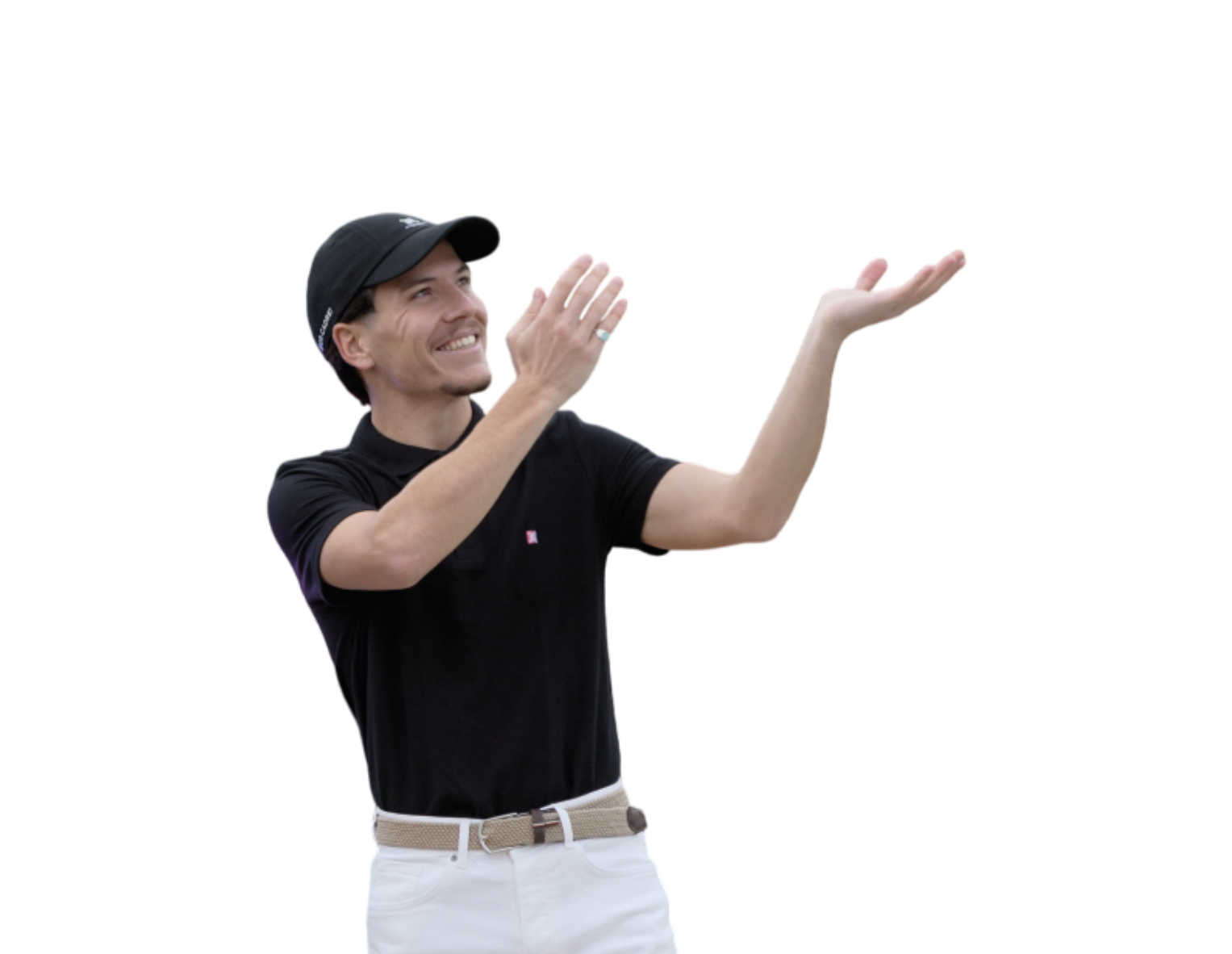 Homme avec bras en l'air